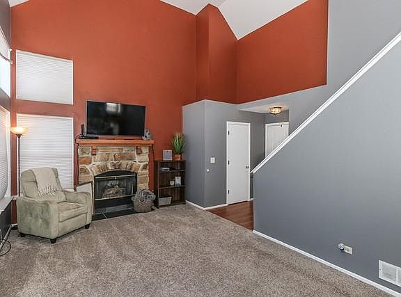 5th image of 1686 Penny Ln