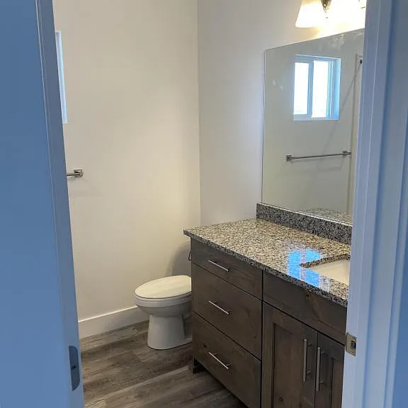2065 S 3125 W — Photo 17