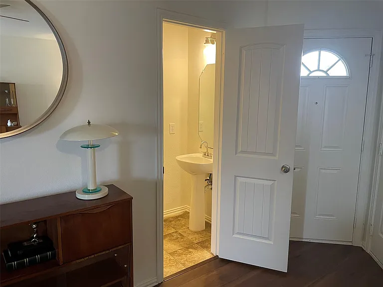 233 Irick Ct — Photo 7