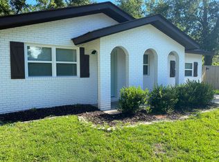 206 Woodland Cir, Ocean Springs, MS 39564