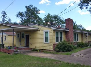 2914A Broad St, Camden, SC 29020