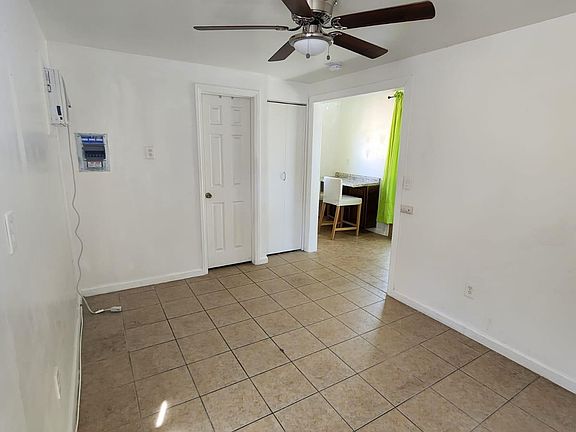 3rd image of 352 Stanford Dr #B