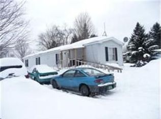 14 3rd St, Morrisville, VT 05661