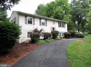 205 Grannery Ln, North Wales, PA