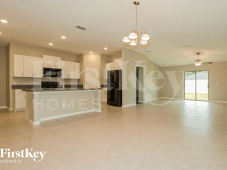 14909 Imperial Purple Ln — Photo 3