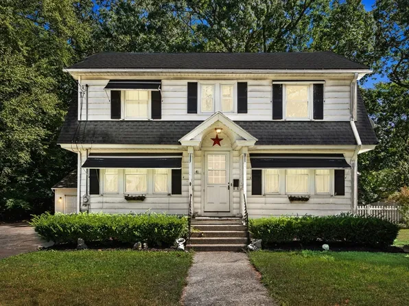 41 Nevada St, Springfield, MA 01107