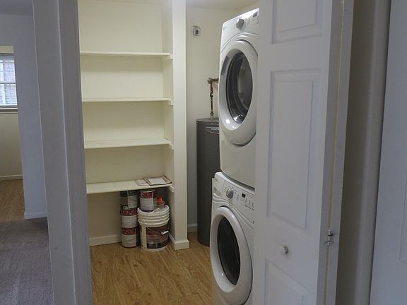 Laundry/storage