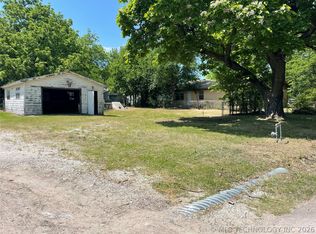325 N Bluff St, Ada, OK 74820