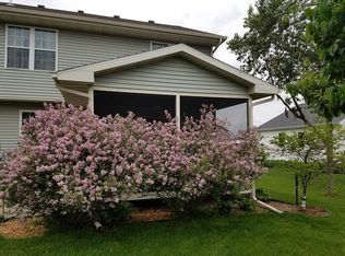 1045 Duncannon Way, Sun Prairie, WI 53590