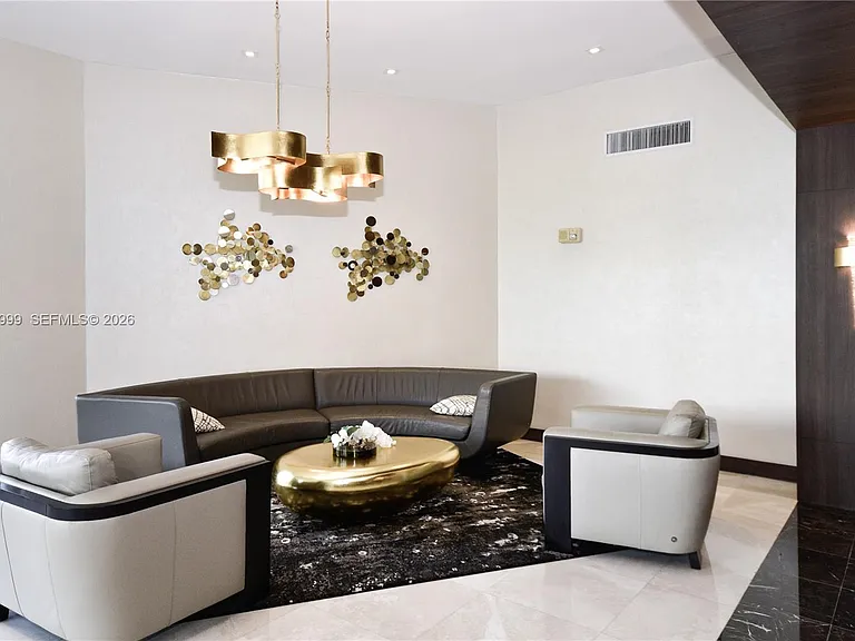 20505 E Country Club Dr #237 — Photo 24