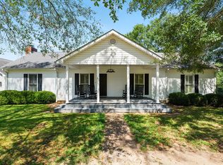12575 Hutcheson Ferry Rd, Chattahoochee Hills, GA 30268