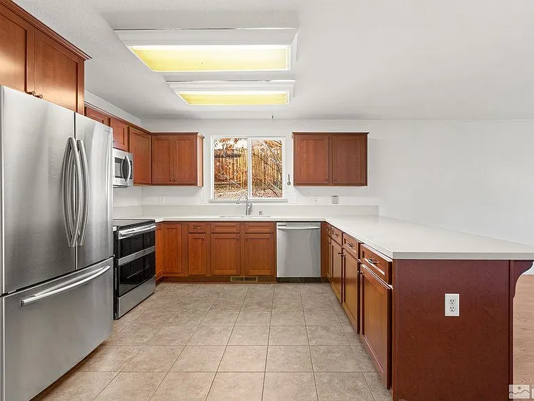 4073 Royal Sage Dr — Photo 9