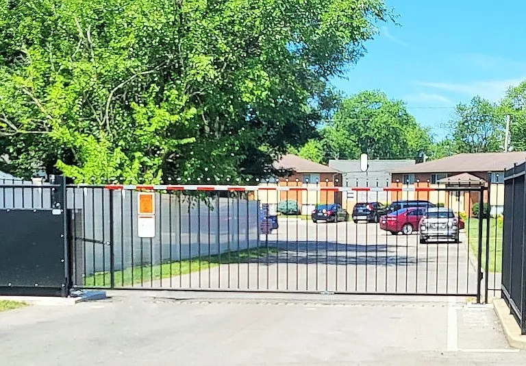 3369 Maize Rd — Photo 2