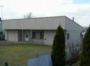 108 E 3rd Ave, Mesa, WA 99343