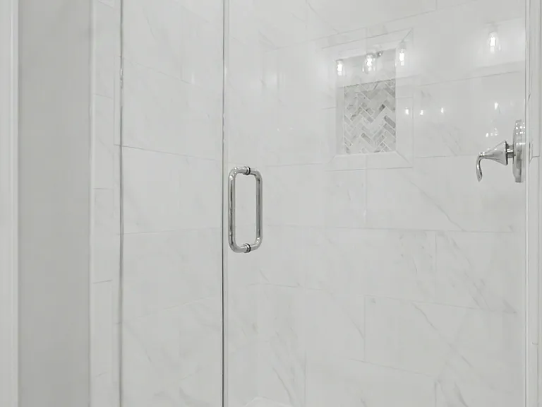 303 Alder Pass — Photo 24