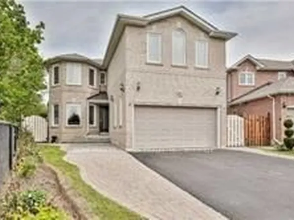 34 Crimson Ct, Richmond Hill, ON L4C 0J5