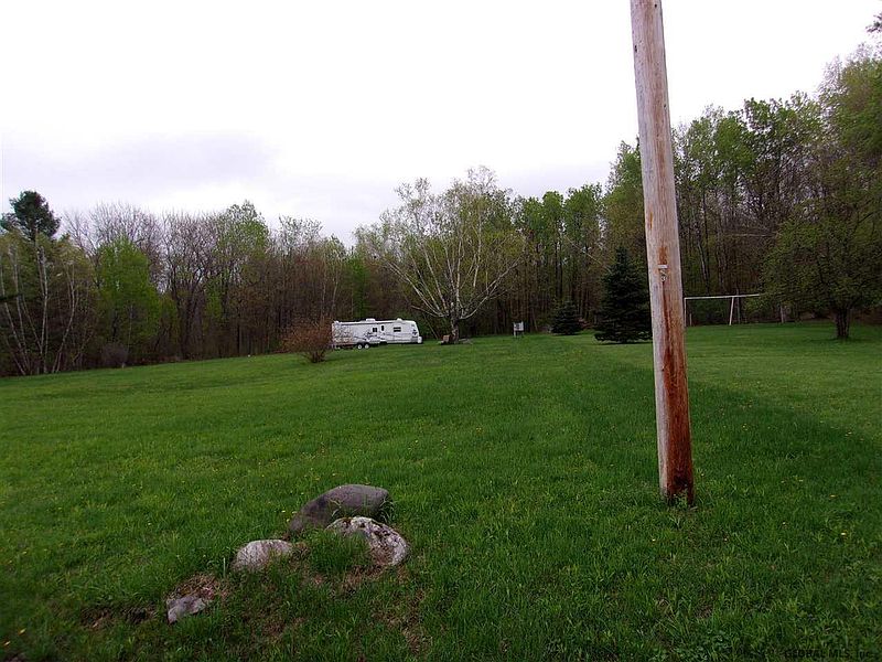 2nd image of LAKEVIEW Road