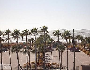 Views Views .....and ocean breezes