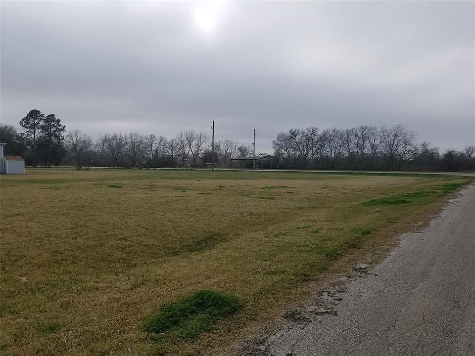 1st image of 37021 Cougar Dr
