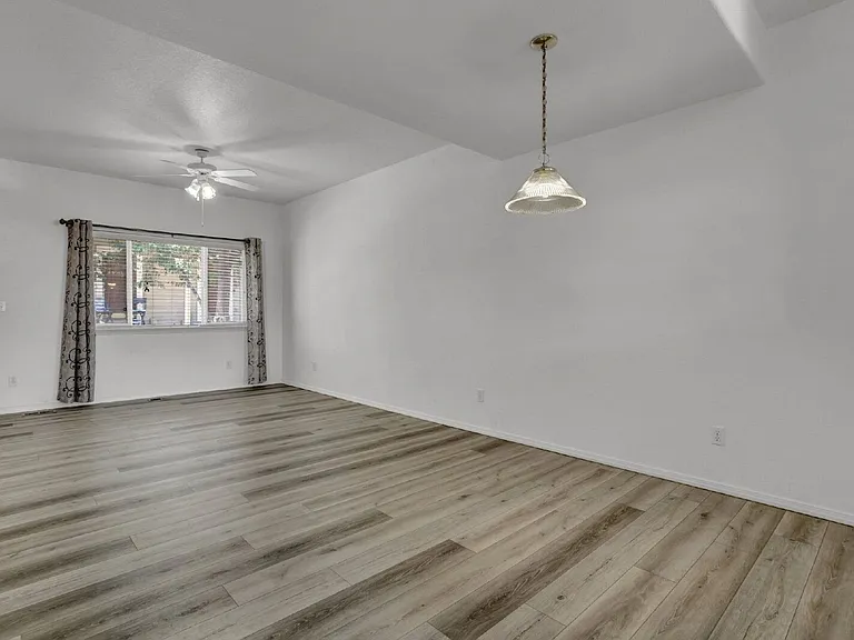 6769 Rio Bravo Grv — Photo 7