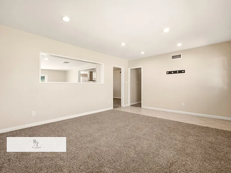 1225 W Glenmere St — Photo 16