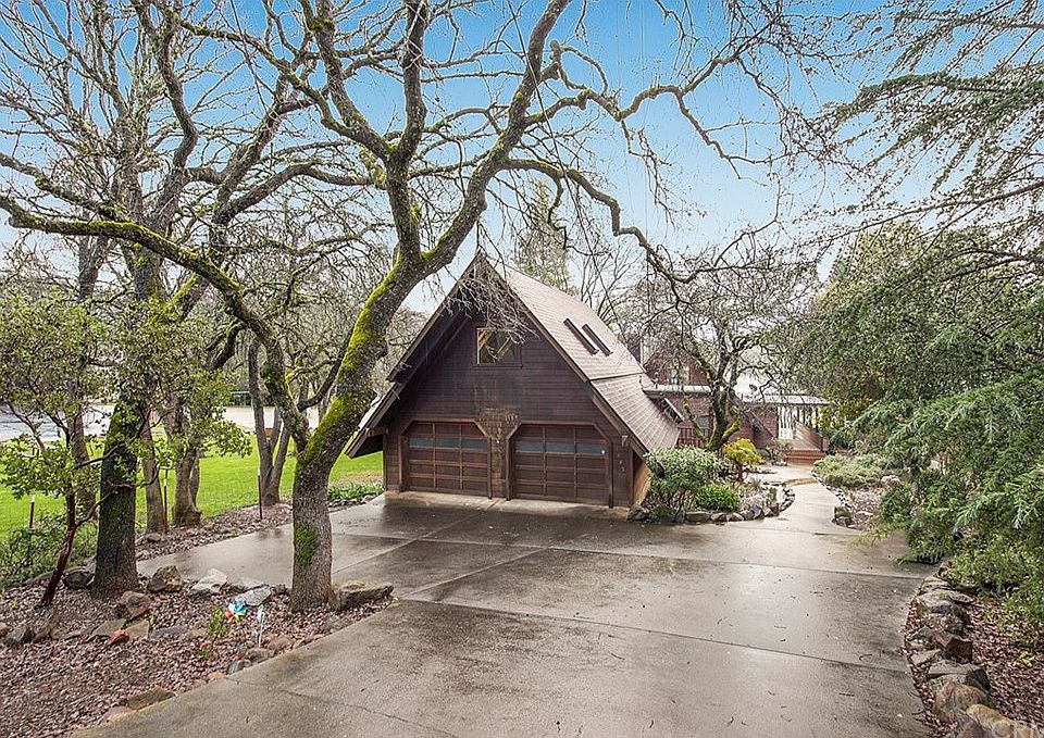 1st image of 18457 N Shore Dr