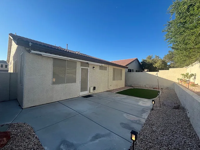 3437 Sun Rhythm St — Photo 43