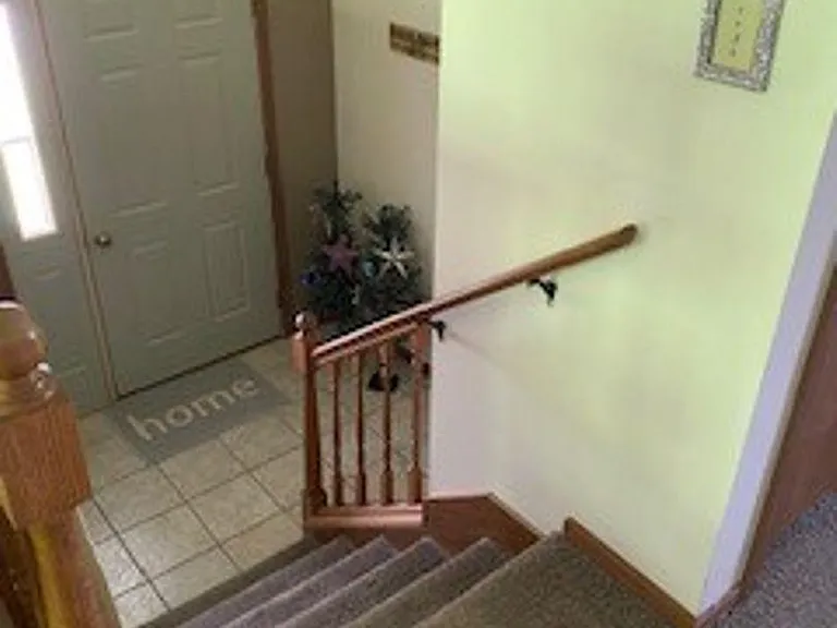 2724 Shady Grove Rd — Photo 5
