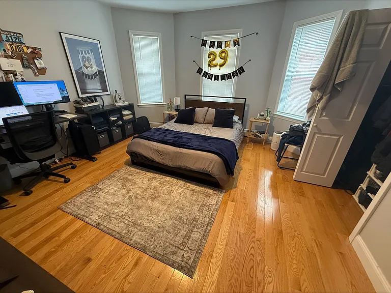 29 Waverly St #3 — Photo 7