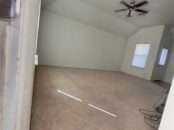 2nd image of 708 Yorktown Dr