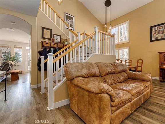 4th image of 19344 Kilfinan St