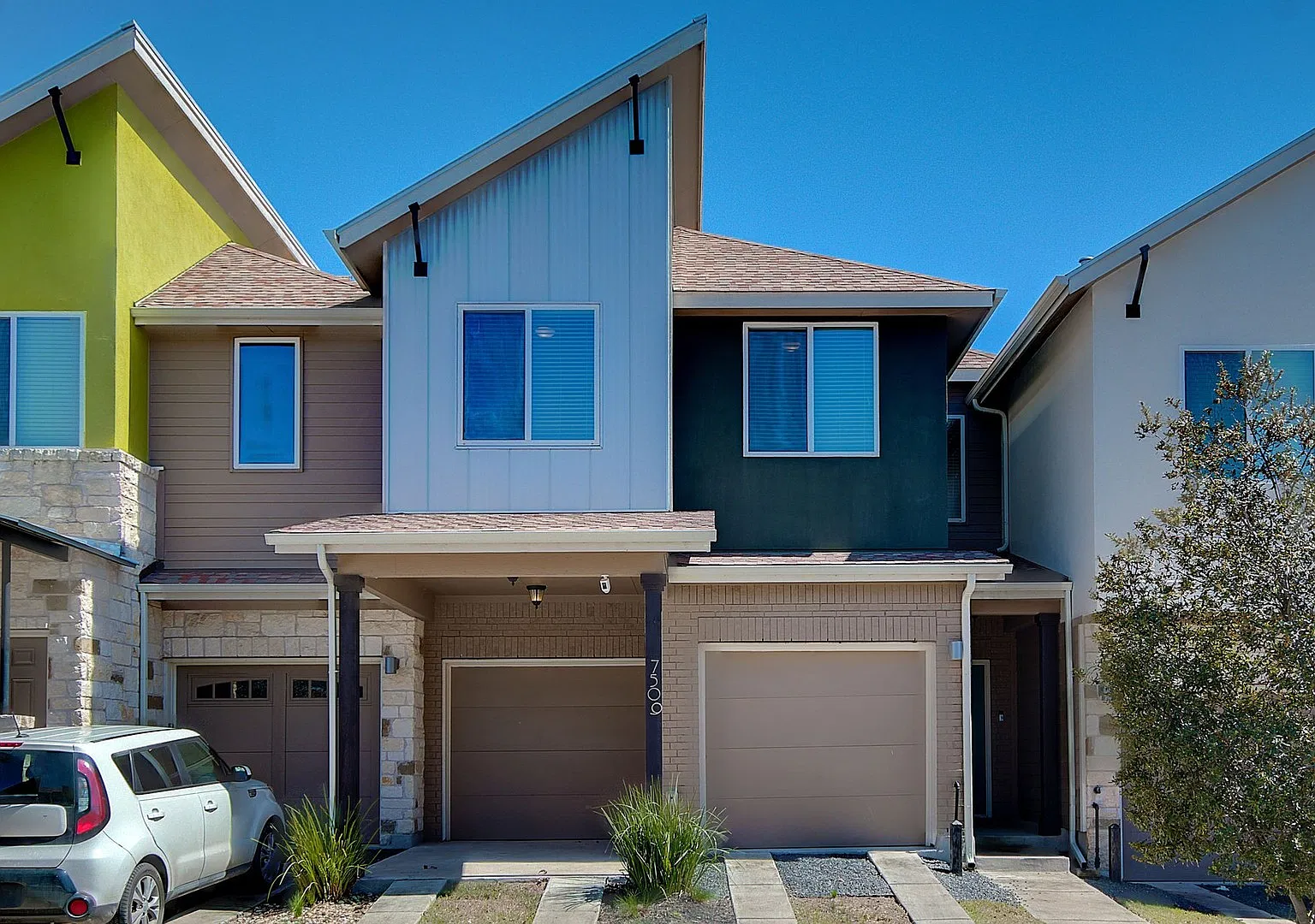 Crestview Living? Say Less! — Photo 1