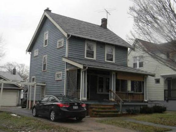 4th image of 1653 Wyandotte Ave