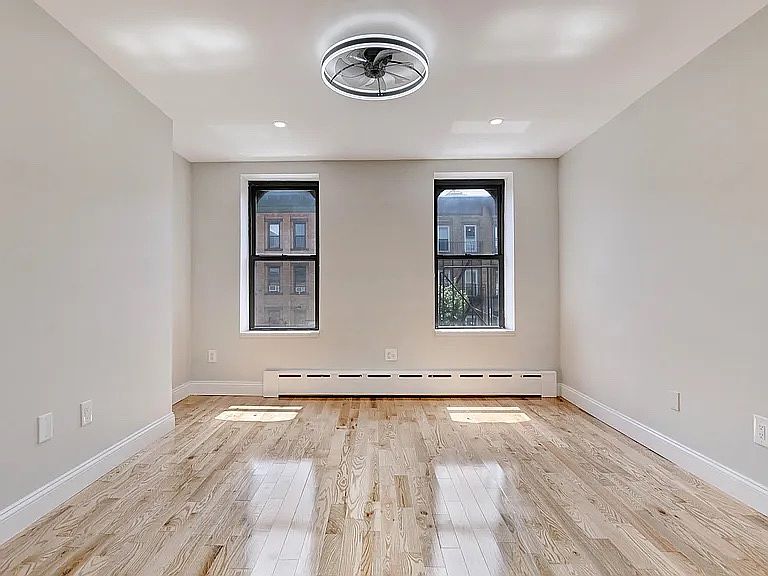 1st image of 4910 5th Ave #3