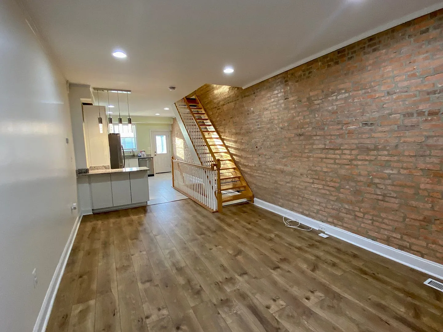 Charming 2BD/3BA Townhome in Greektown with Parking Pad! — Photo 3