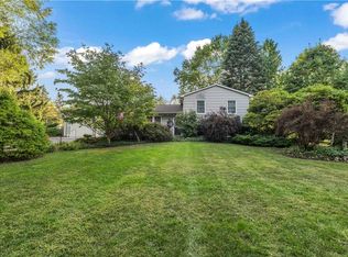785 N Hook Rd, Macedon, NY 14502