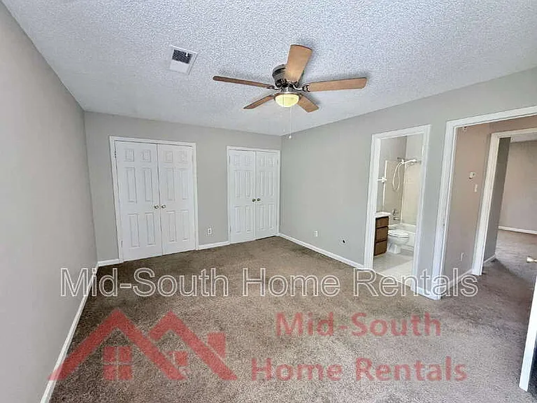 6007 Hickory Cv — Photo 13