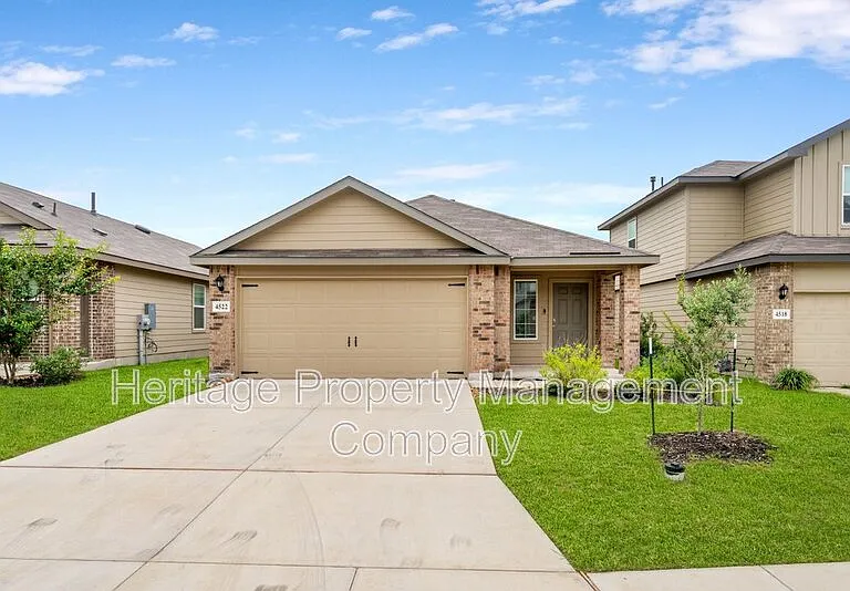 4522 Meerkat Dr — Photo 1