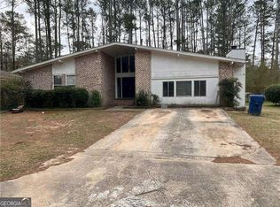 4602 Saint Andrews Dr SW, Atlanta, GA 30331