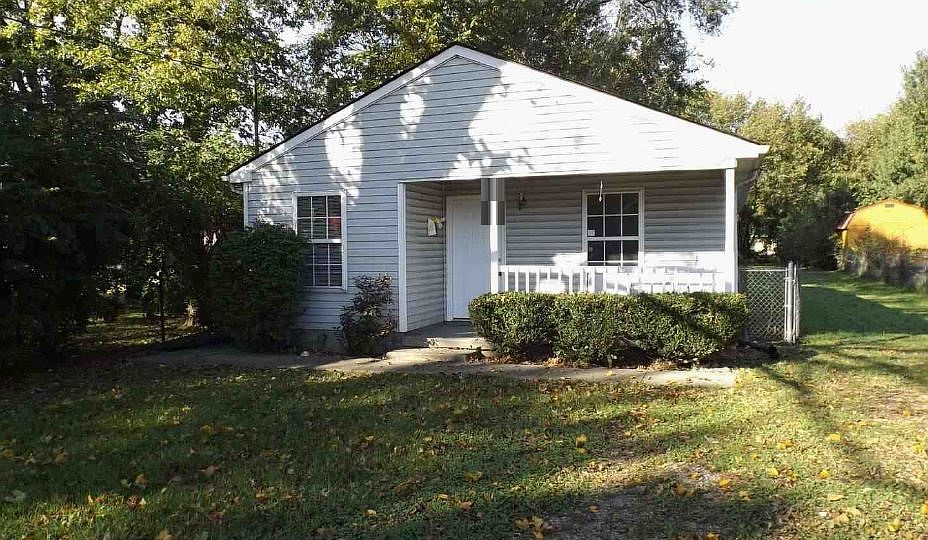1st image of 3226 Navaho St