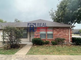 125 Stewart Bend Ct #A, Azle, TX 76020