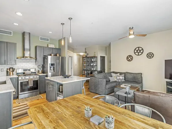 1440 Little Raven St APT 209, Denver, CO 80202