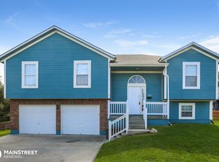 1402 Sloan Ave, Pleasant Hill, MO 64080