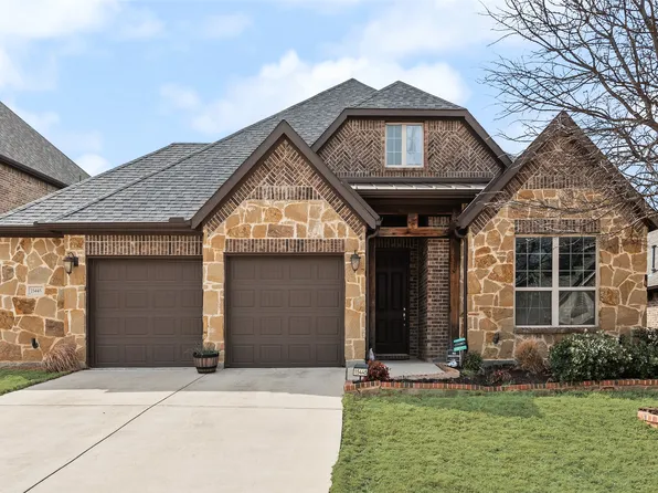 15445 Bluffdale Dr, Roanoke, TX 76262