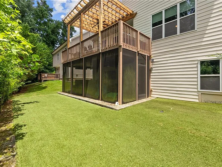1636 Drew Dr NW — Photo 34