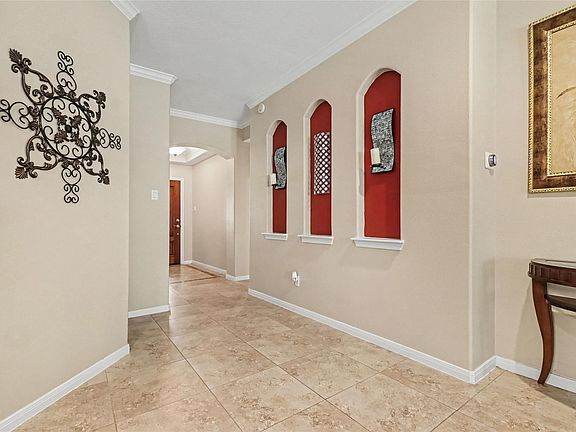 5th image of 213 Rippling Creek Ln