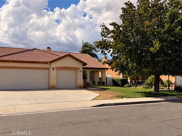 26789 Maris Ct, Menifee, CA 92585