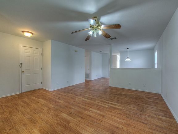 4th image of 8433 Alum Rock Dr