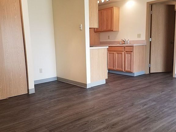 4th image of 303 E Mission Ave APT 5