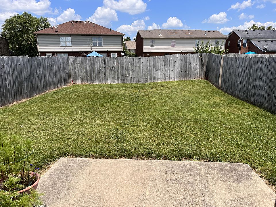 1st image of 709-711 Sherard Cir